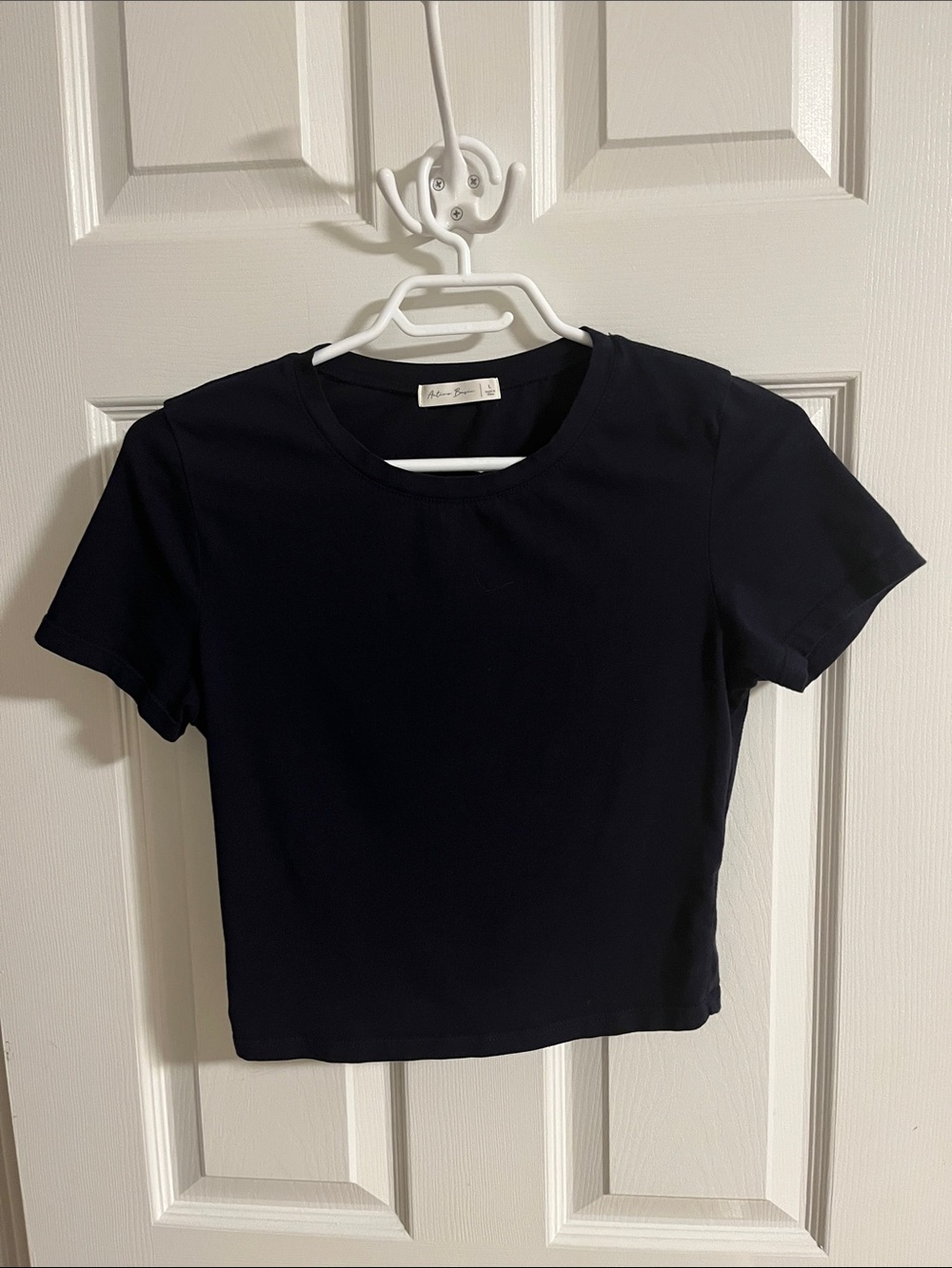 Active Basic Navy Cropped Crewneck Tee